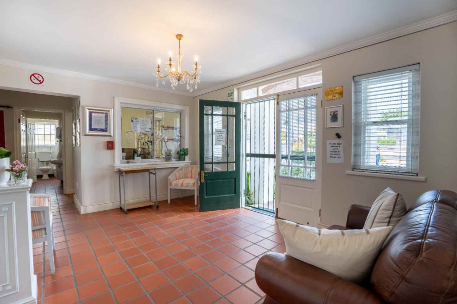 5 Bedroom Property for Sale in Franschhoek Western Cape